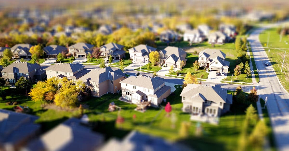 Cover image for Navigating the Real Estate Market: Tips for Making Smart Property Decisions