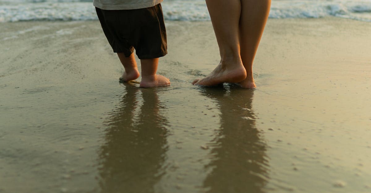 Cover image for Surrogate Moms: The Heartfelt Heroes Behind Modern Parenthood