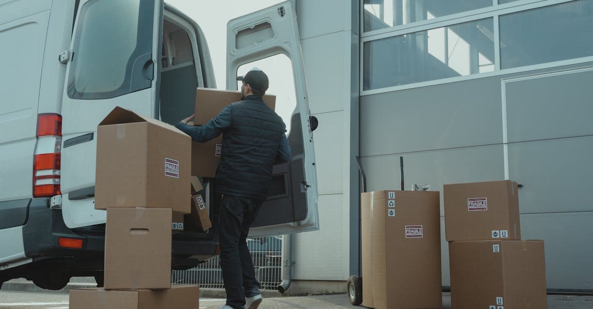 Cover image for Warehouse Careers Uncovered: Your Path to Success in Logistics